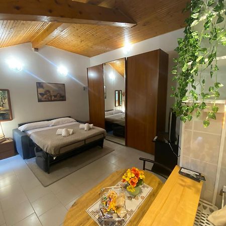 La Corte Dei Torri Loft On The Lake Oliveto Lario Dış mekan fotoğraf