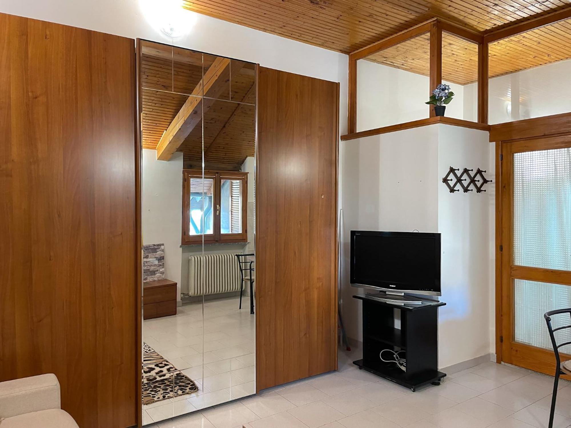 La Corte Dei Torri Loft On The Lake Oliveto Lario Dış mekan fotoğraf
