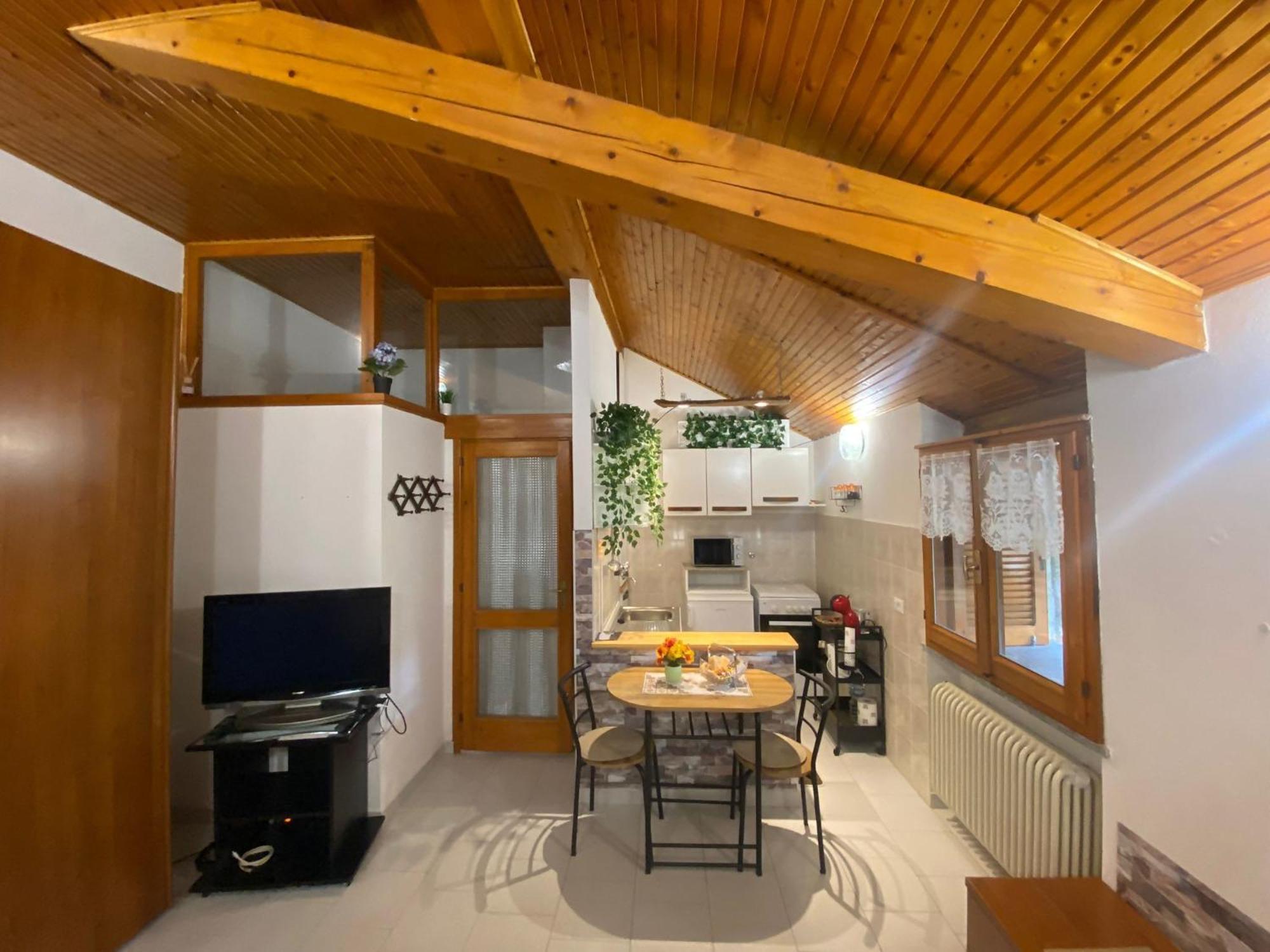 La Corte Dei Torri Loft On The Lake Oliveto Lario Dış mekan fotoğraf